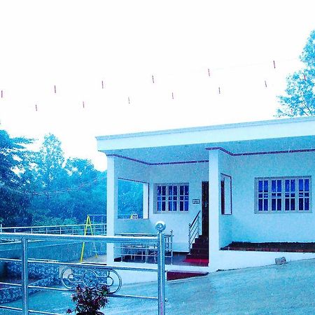 Chill Breeze Resort Yercaud Room photo